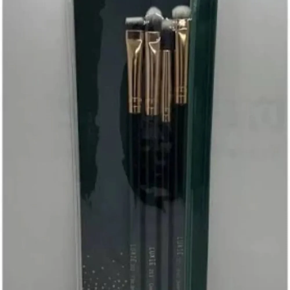 LUXIE 4-Piece Enchanted Eye Brush Set (NEW IN‎ PACKAGE!)